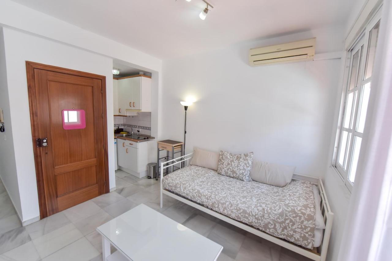 Alohamundi Pureza II Apartment Seville Exterior photo