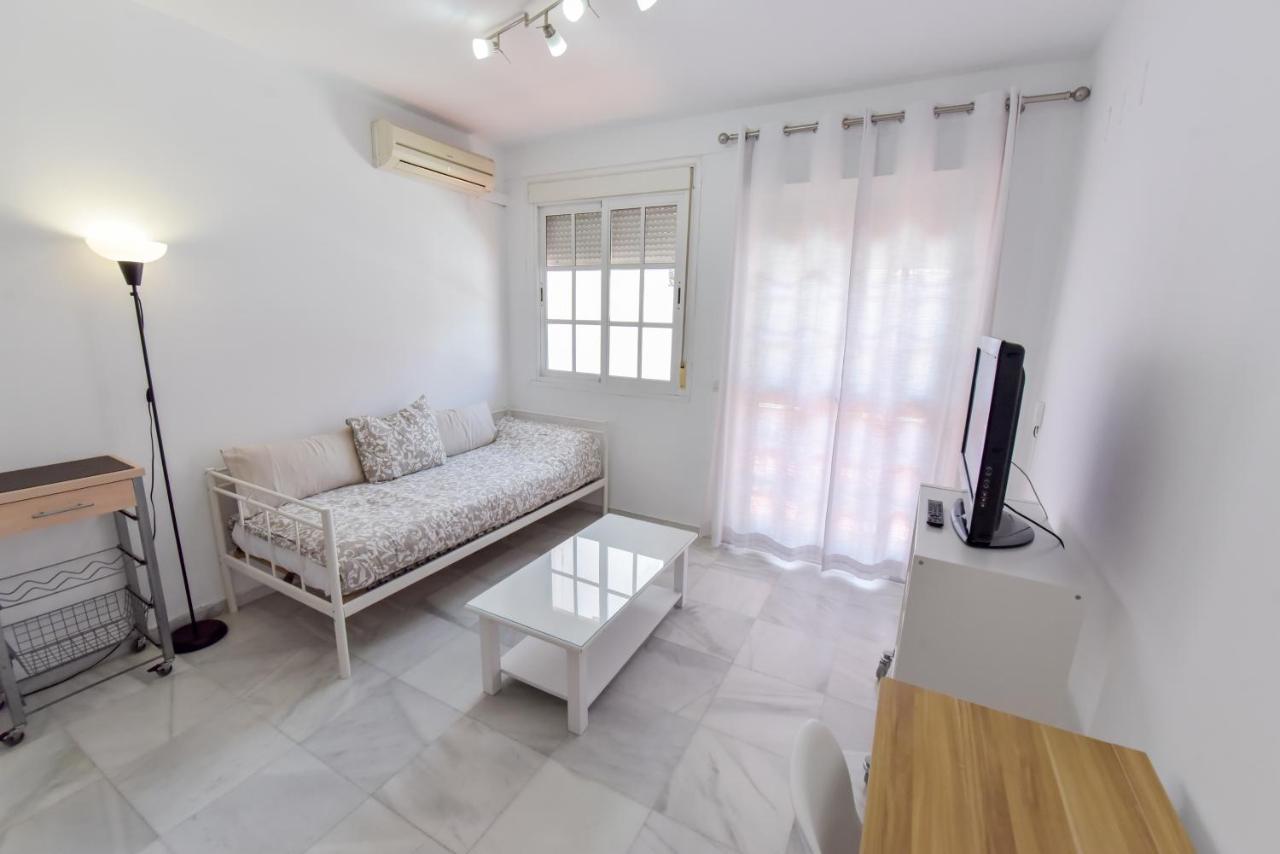 Alohamundi Pureza II Apartment Seville Exterior photo